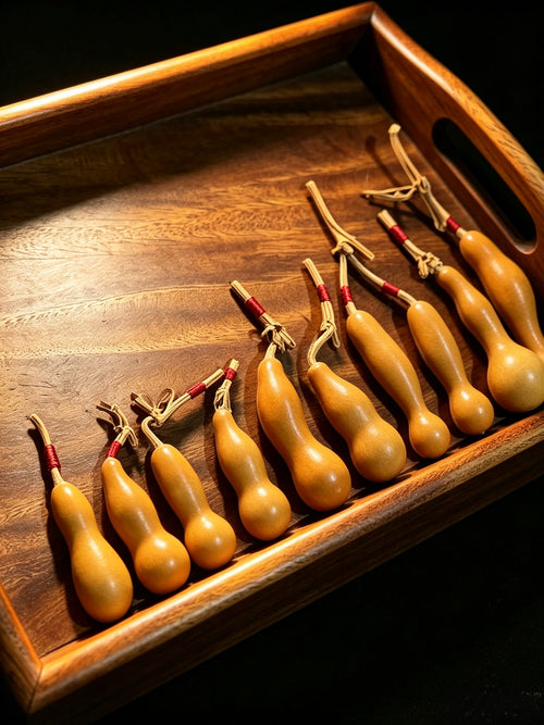 Close view of naturally varied Benzhang gourds