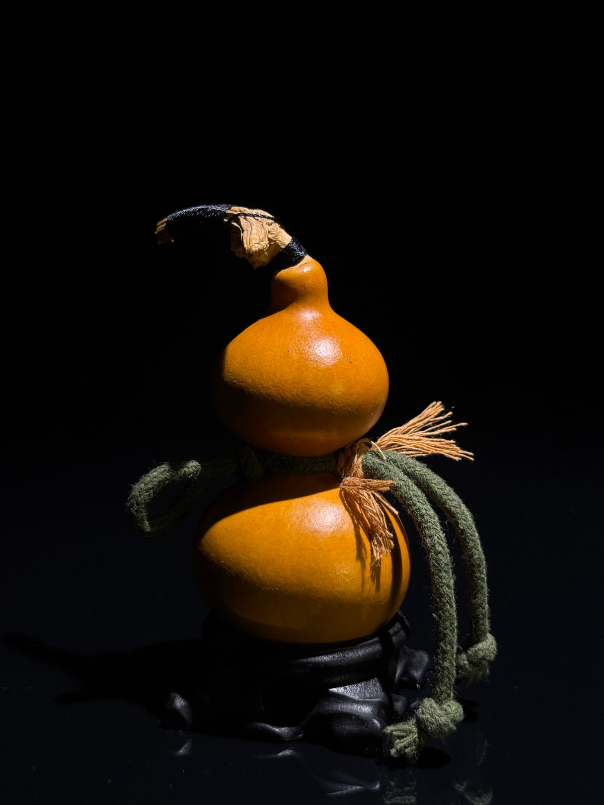 H006 natural gourd, alternate view