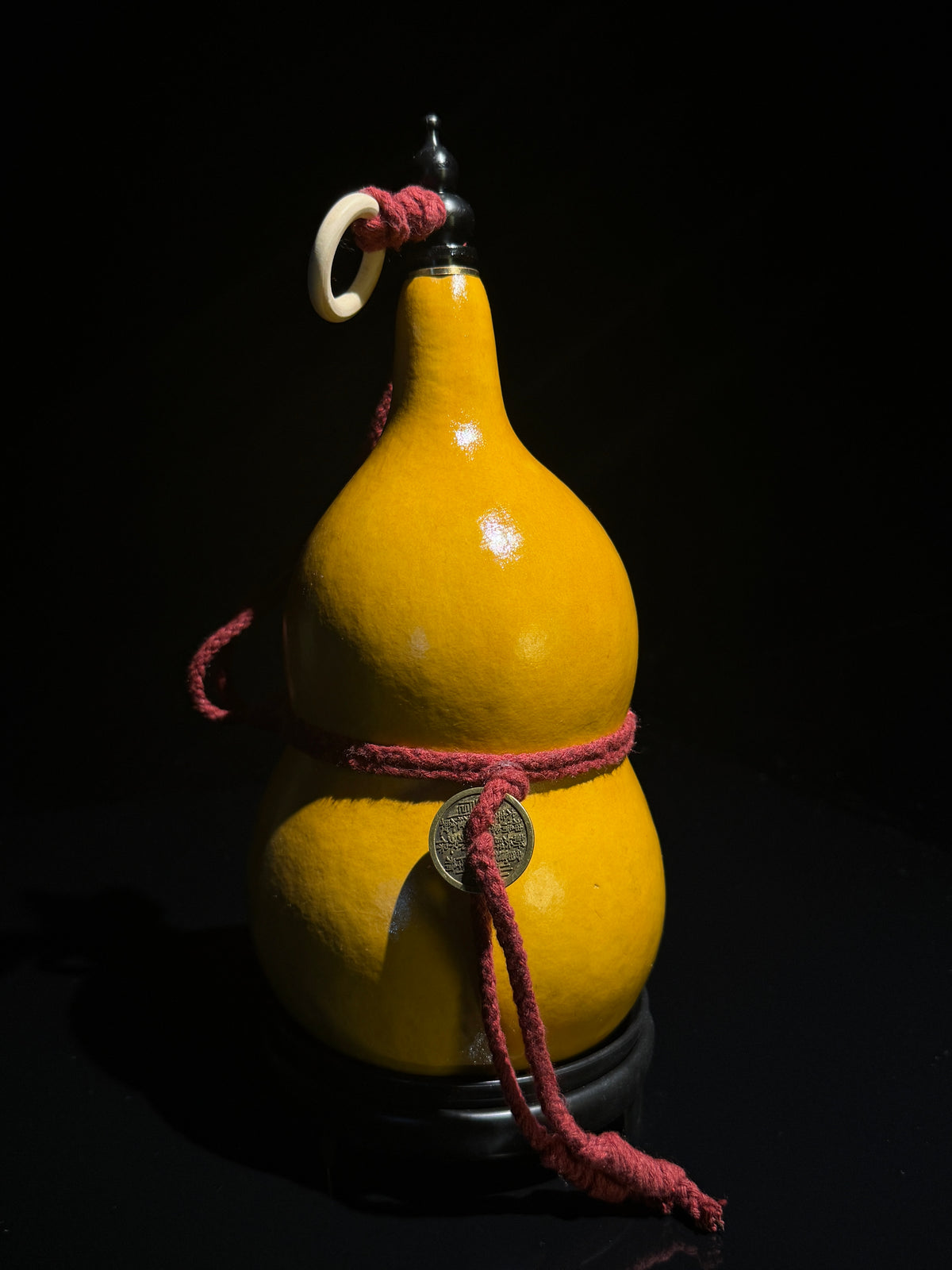 J003 large natural wine gourd, primary view