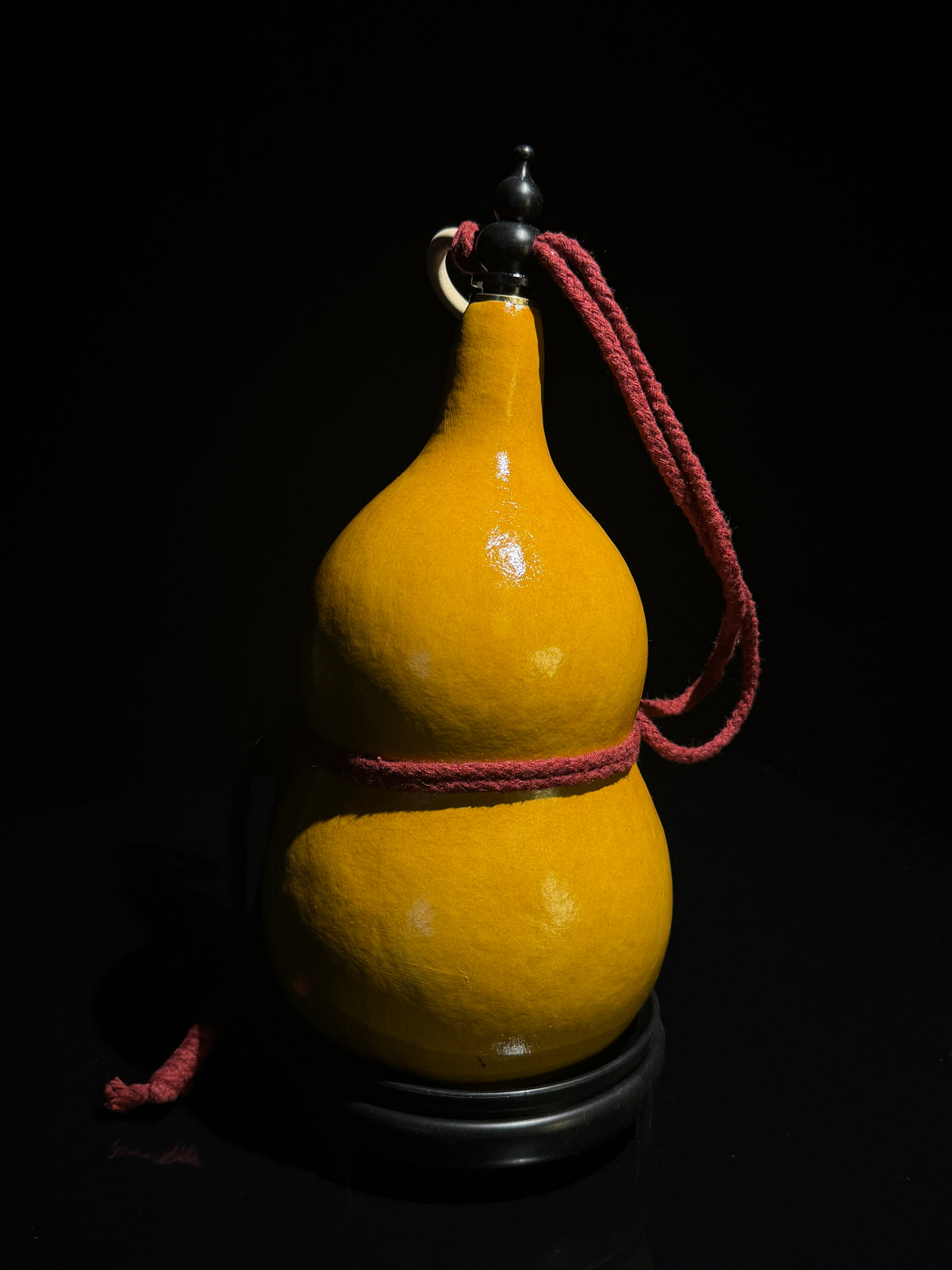 J003 large natural wine gourd, rear detail view