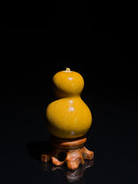 S005 pear-shaped natural gourd, detail view
